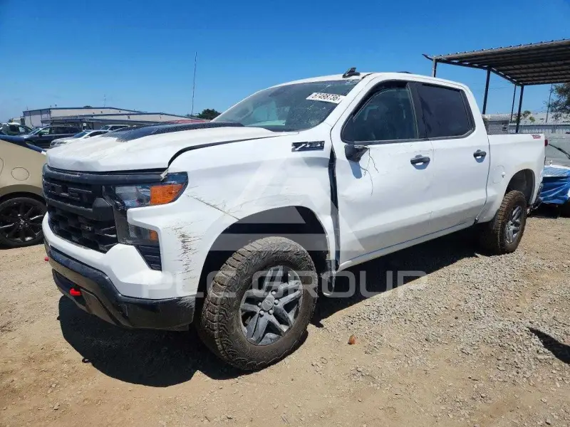 2026 Chevrolet Silverado photo