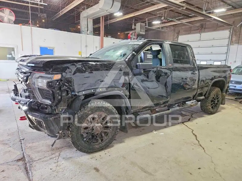 2026 Chevrolet Silverado фото