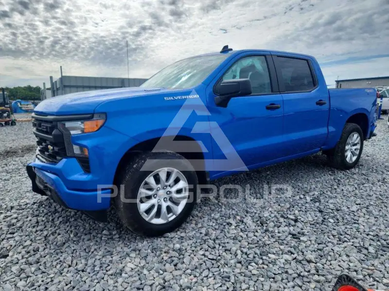 2026 Chevrolet Silverado photo