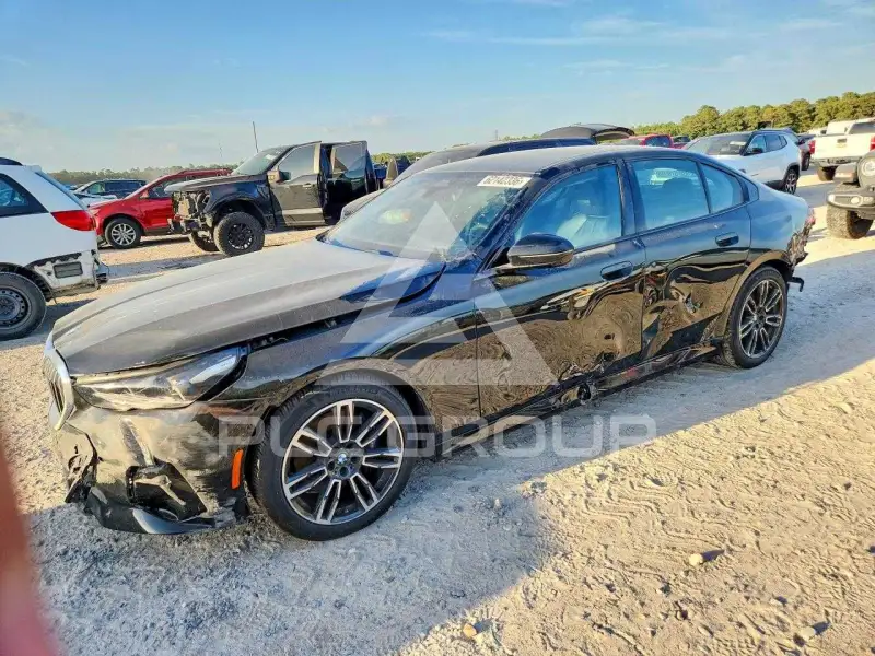 2026 BMW 530 photo