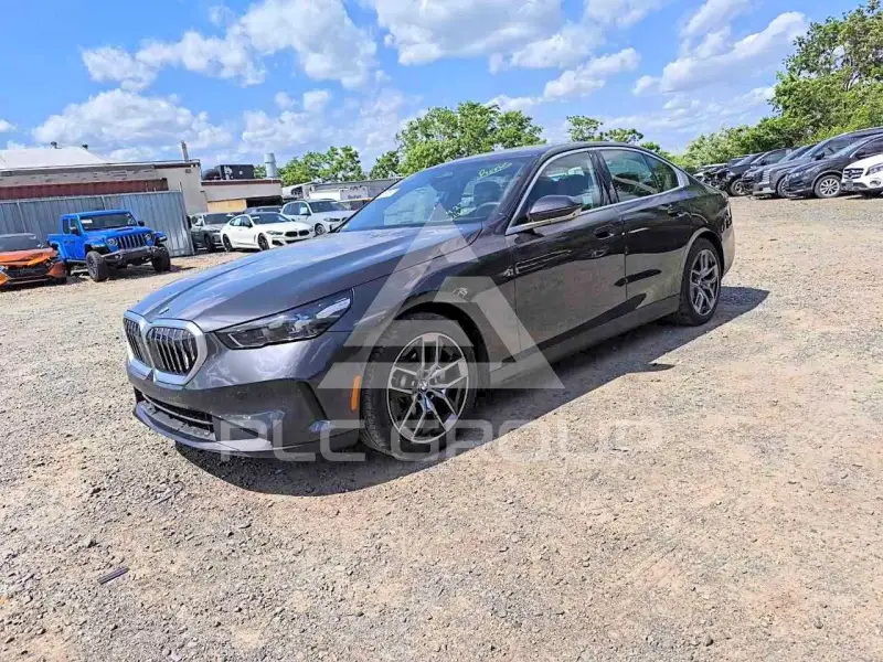 2026 BMW 530 фото