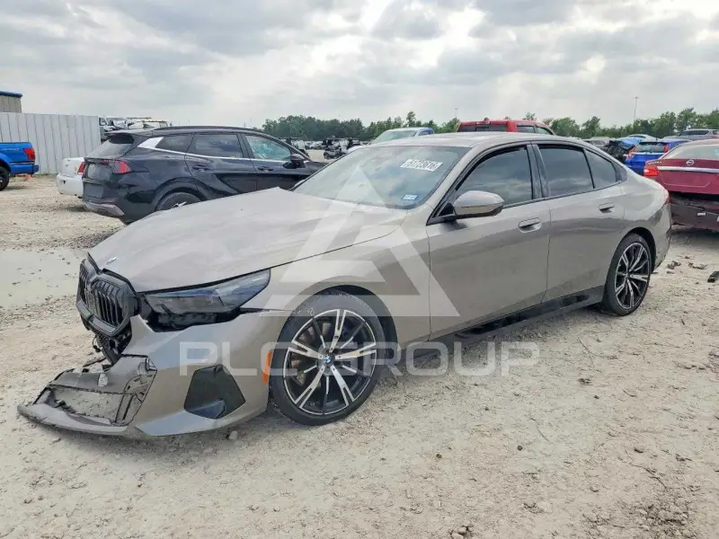 2026 BMW 530 фото