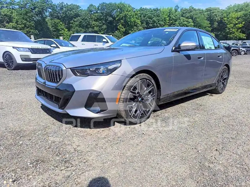 2026 BMW 540 фото