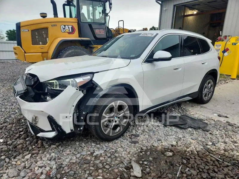 2026 BMW X1 фото
