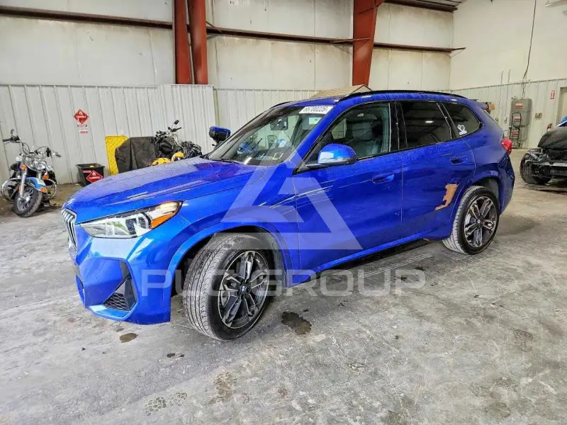 2026 BMW X1 фото