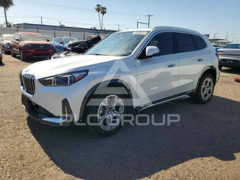 2026 BMW X1 фото