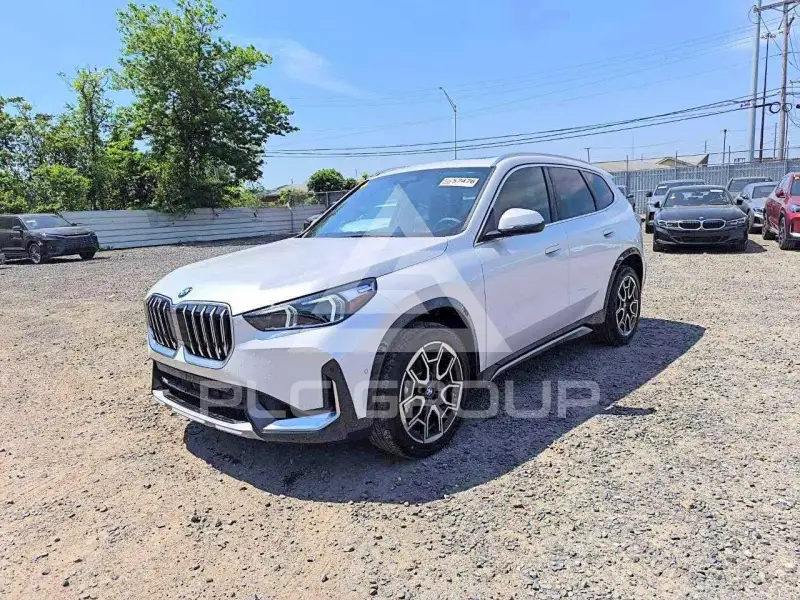2026 BMW X1 фото