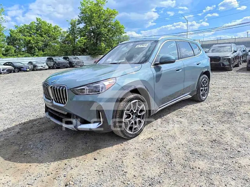 2026 BMW X1 фото