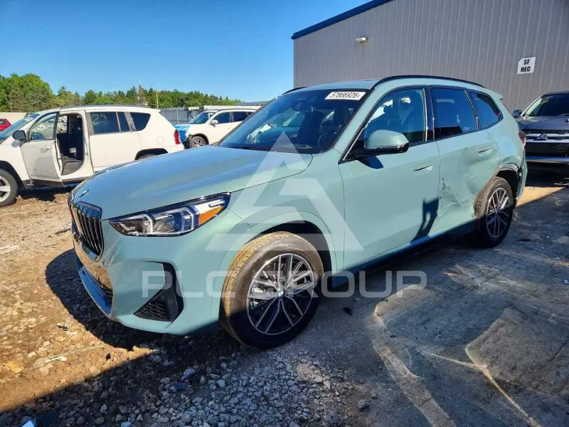 2026 BMW X1 фото