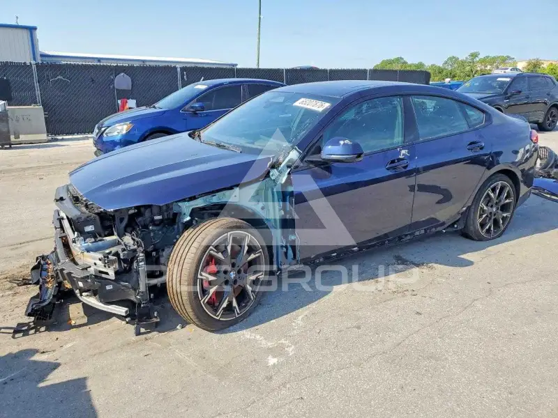 2026 BMW 228 photo