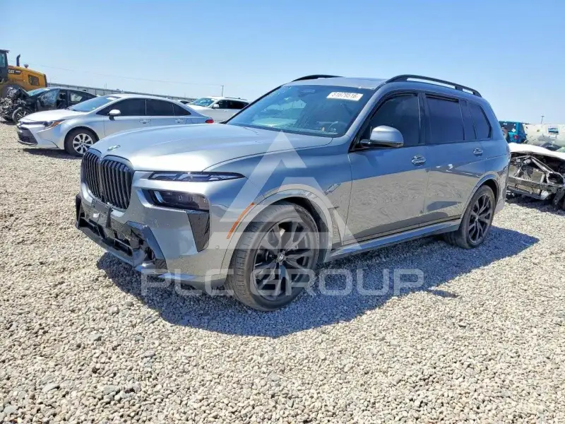 2026 BMW X7 фото
