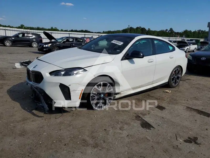 2026 BMW 228 photo