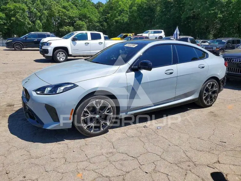 2026 BMW 228 фото