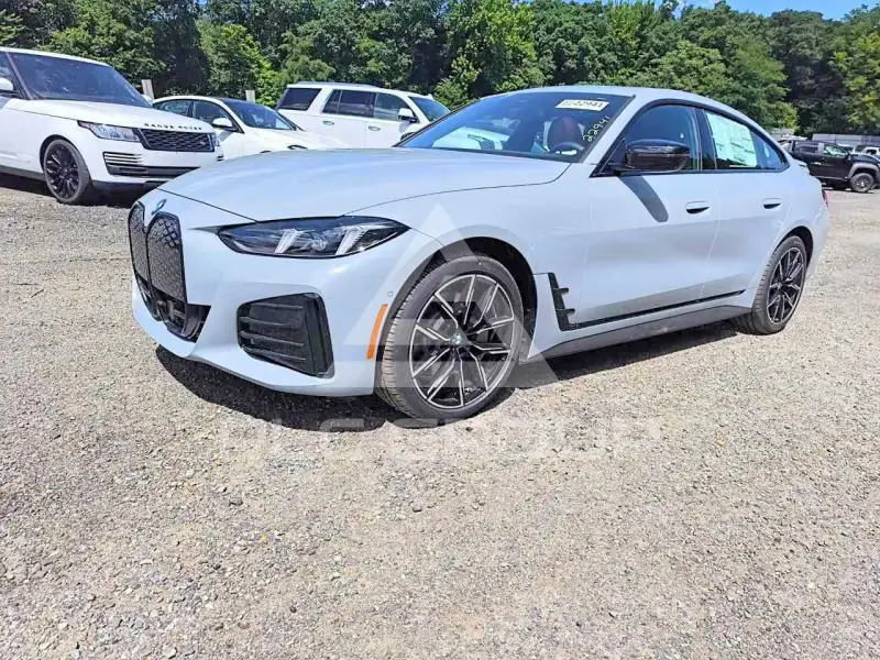 2026 BMW I4 photo
