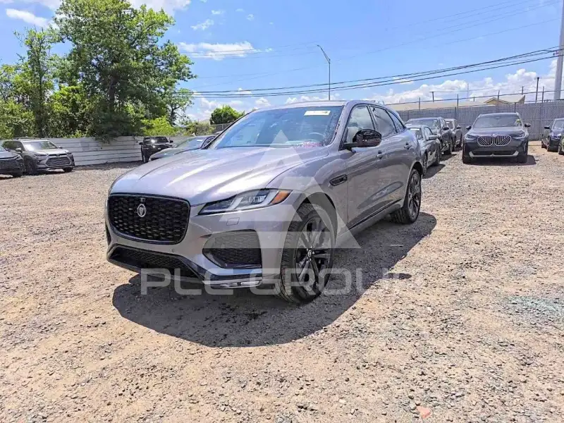 2026 Jaguar F-PACE фото