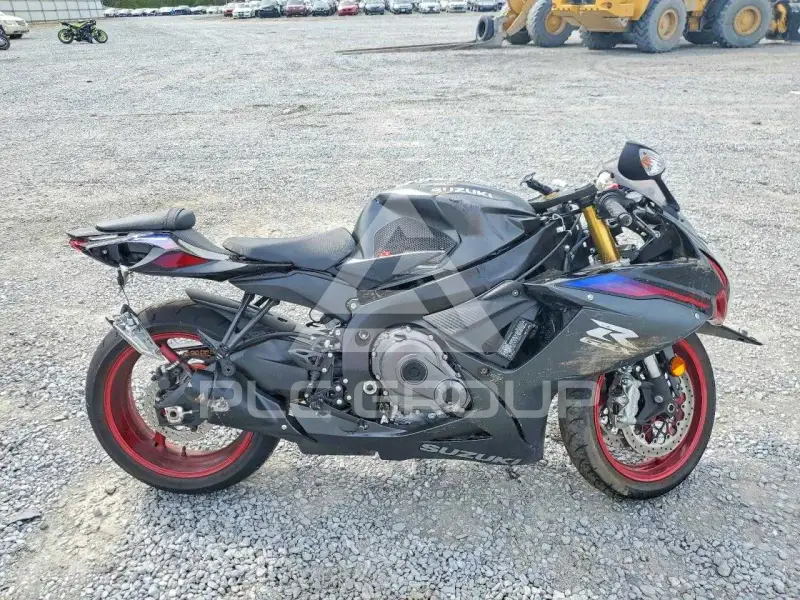 2026 Suzuki GSX-R750 photo