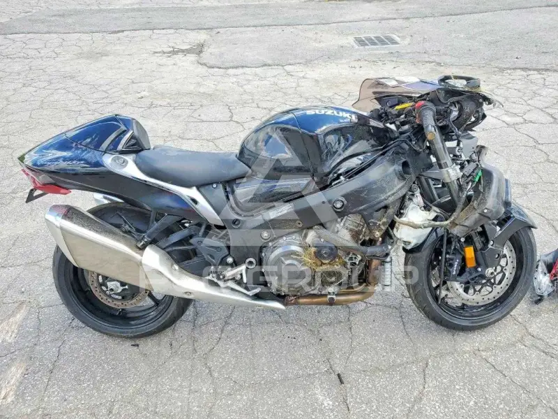 2026 Suzuki GSX1300 фото