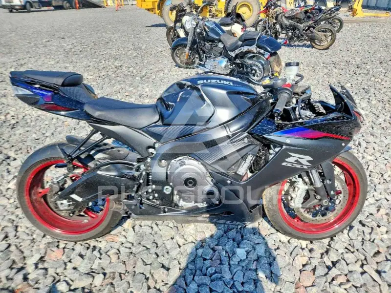 2026 Suzuki GSX фото