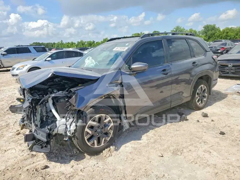 2026 Subaru Forester photo