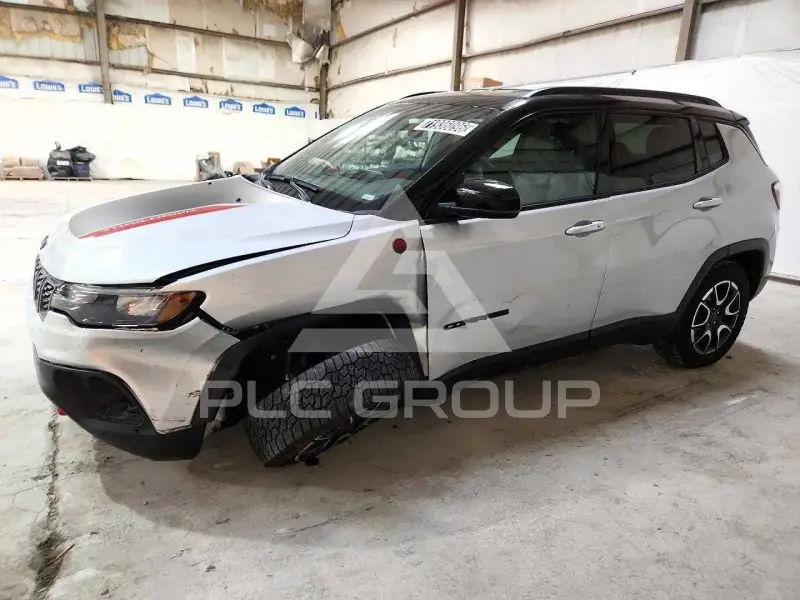 2026 Jeep COMPASS фото