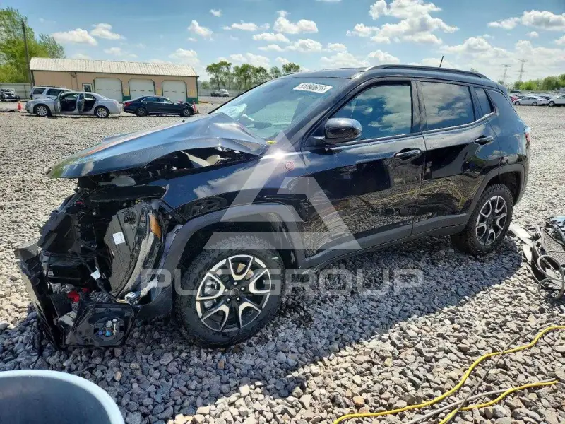 2026 Jeep COMPASS фото