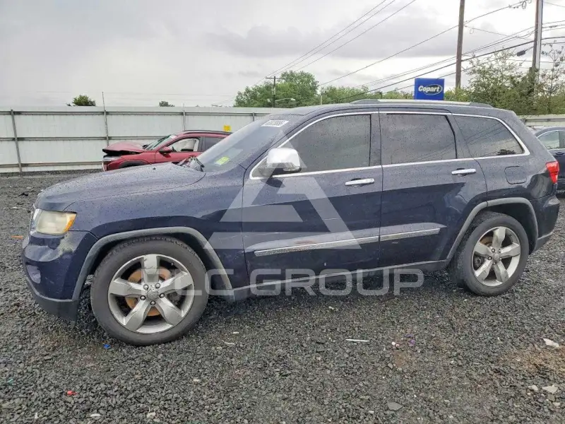 2011 Jeep CHEROKEE photo