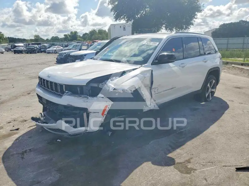 2026 Jeep CHEROKEE photo
