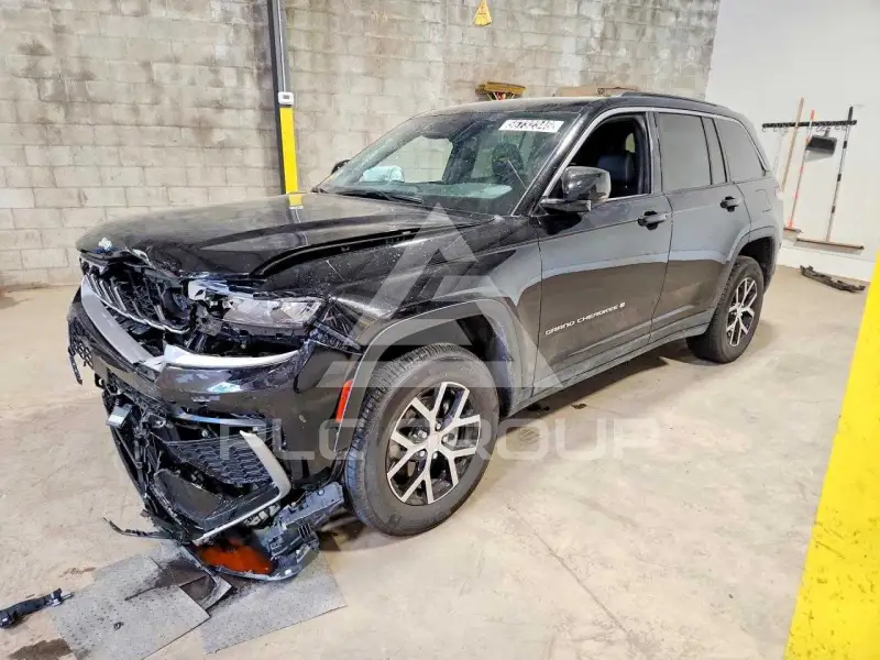 2026 Jeep CHEROKEE photo