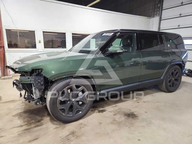 2026 Rivian R1S photo