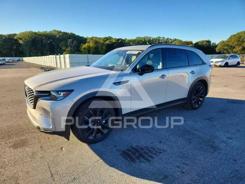 2026 Mazda CX-90 photo