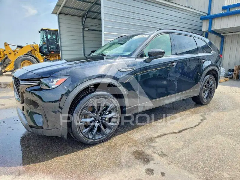 2026 Mazda CX-90 photo