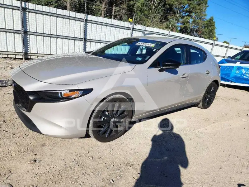 2026 Mazda 3 фото