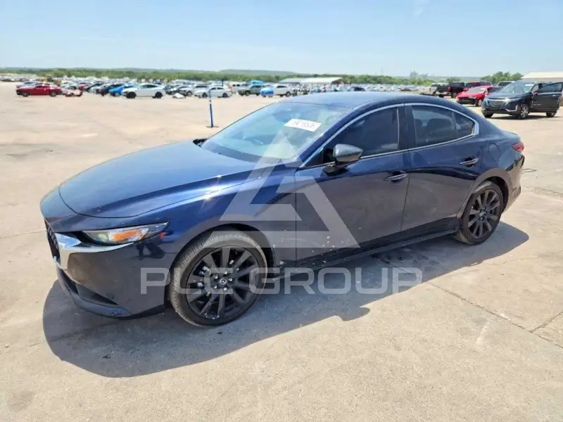 2026 Mazda 3 фото