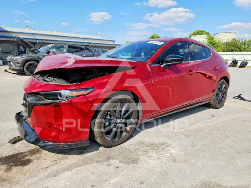 2026 Mazda 3 фото