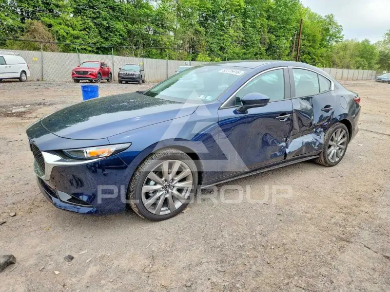 2026 Mazda 3 фото