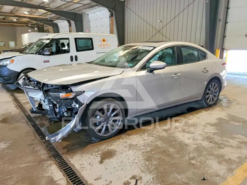 2026 Mazda 3 фото