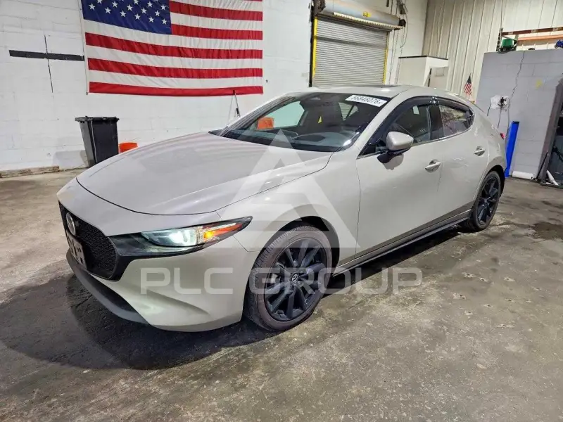 2026 Mazda 3 фото