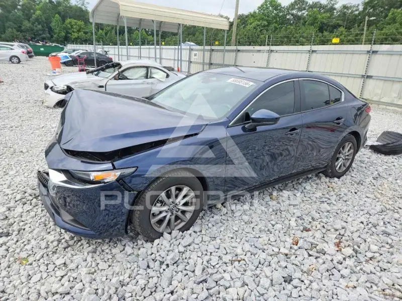 2026 Mazda 3 фото