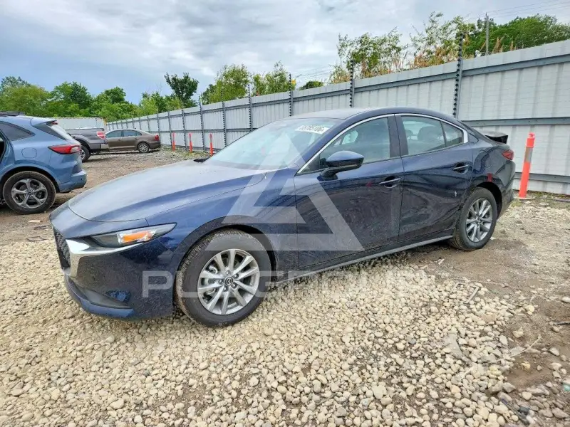 2026 Mazda 3 фото
