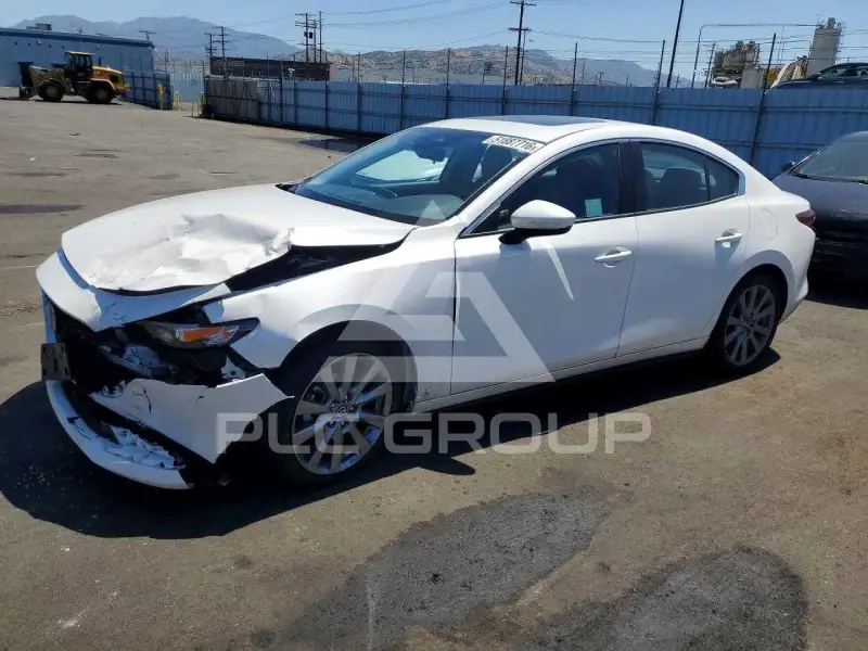 2026 Mazda 3 photo