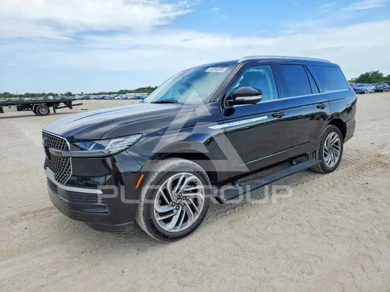 2026 Lincoln NAVIGATOR фото
