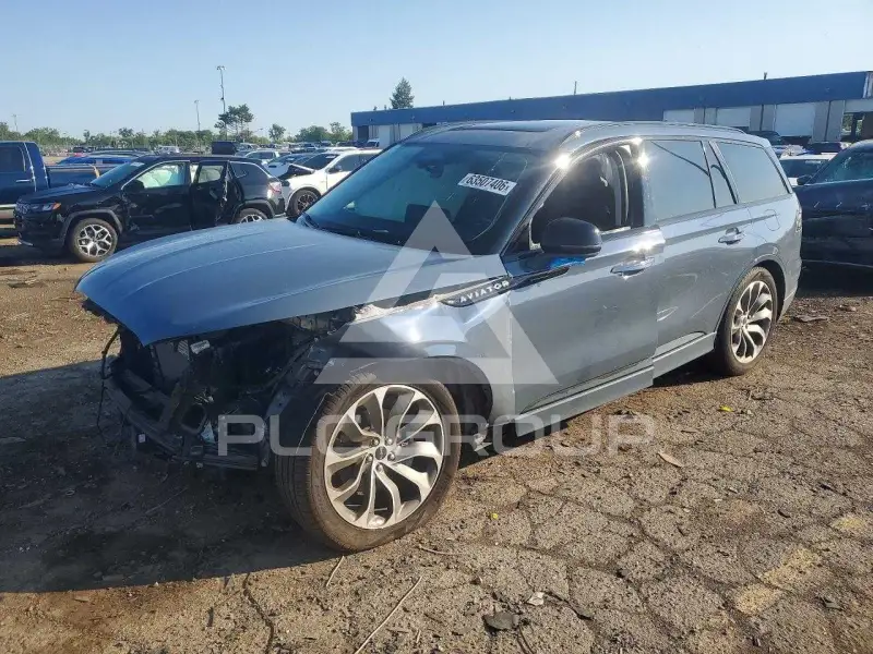 2026 Lincoln AVIATOR фото