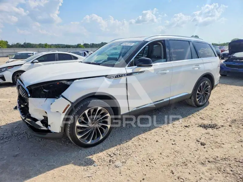 2026 Lincoln AVIATOR фото