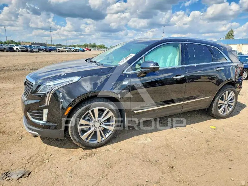 2026 Cadillac XT5 фото