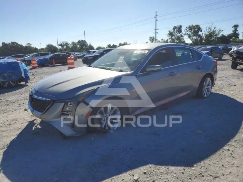 2026 Cadillac CT5 фото