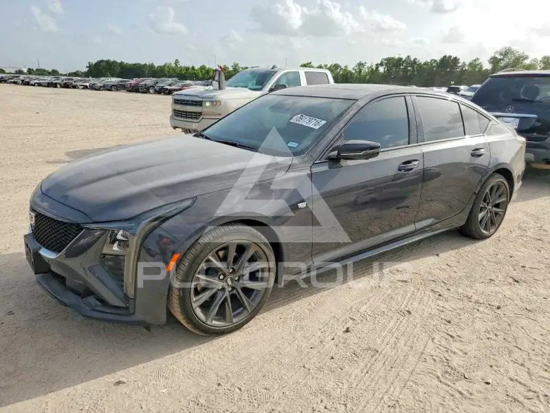 2026 Cadillac CT5 фото