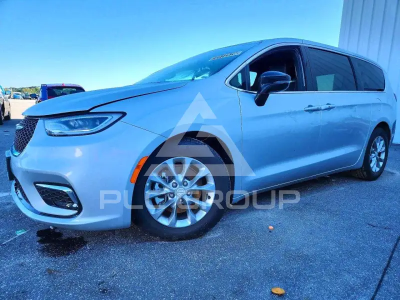 2026 Chrysler PACIFICA photo
