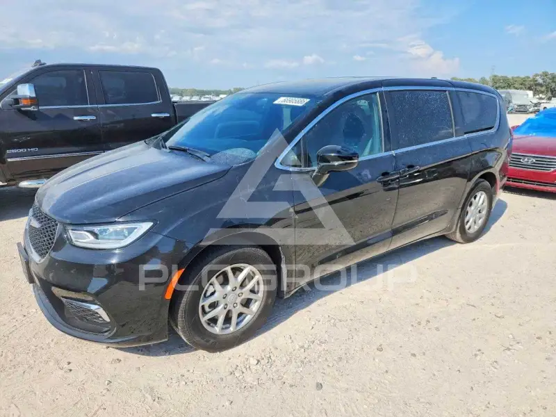 2026 Chrysler PACIFICA photo