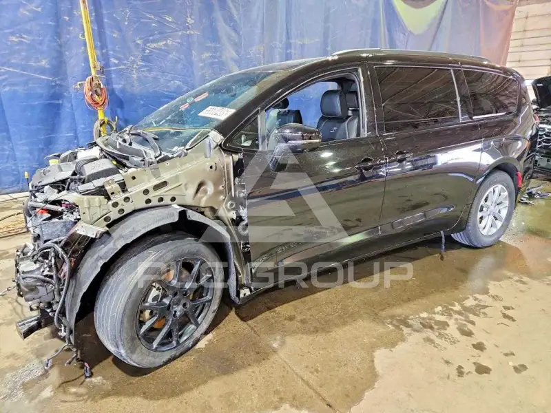 2026 Chrysler PACIFICA фото