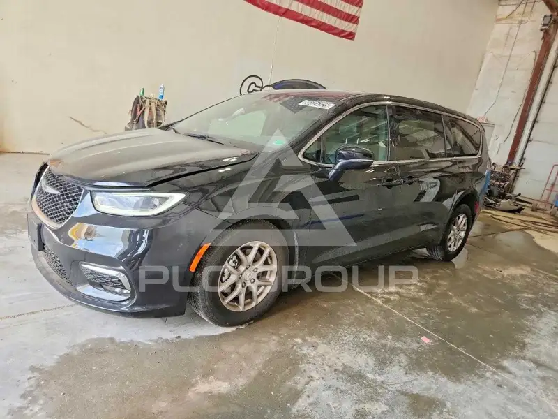 2026 Chrysler PACIFICA фото